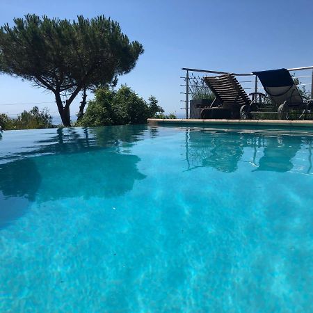 "Aux Balcons Du Riou" Avec Vue Mer 180 Degres Vence Exterior foto